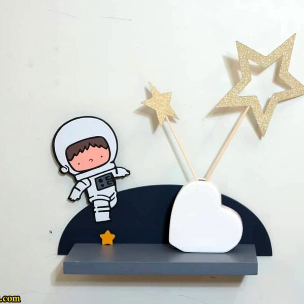 شلف چوبی دیواری کودکانه فضایی