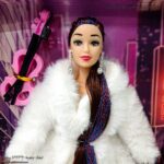 باربی مفصلی لباس خزدار باکیف کالباسی 4